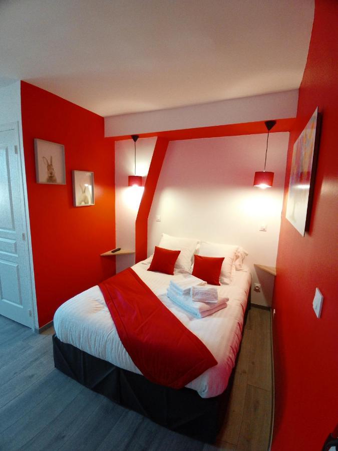 Hotel Les Remparts La Madelaine-sous-Montreuil Exterior foto